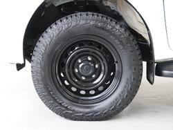 2020 Toyota Hilux SR