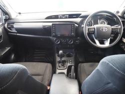 2020 Toyota Hilux SR