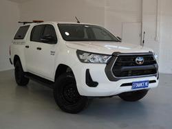 2021 Toyota Hilux SR