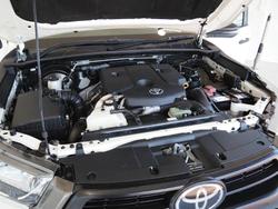 2021 Toyota Hilux SR