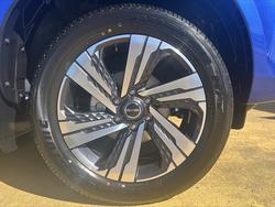 2025 ISUZU MU-X LS-T