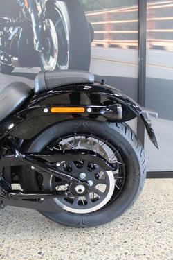 2025 Harley-davidson FXBB STREET BOB (117) VIVID BLACK