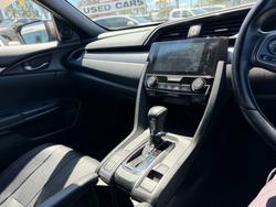 2019 Honda Civic VTi-S