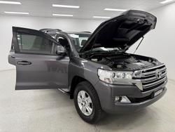 2019 Toyota Landcruiser GXL VDJ200R 4X4 Dual Range Graphite
