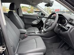 2025 Audi Q3 35 TFSI S line edition