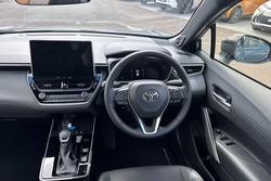 2025 Toyota Corolla Cross Atmos