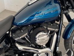 2020 Harley-Davidson Sport Glide 107 (FLSB) Softail Blue