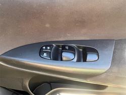 2016 Nissan Pulsar ST B17 Series 2 Deep Sapphire