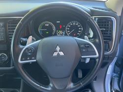 2014 Mitsubishi Outlander PHEV