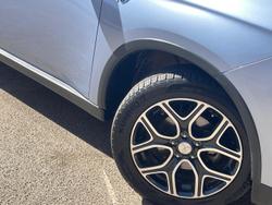 2014 Mitsubishi Outlander PHEV