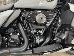 2025 Harley-Davidson Street Glide Ultra 117 (FLHXU) Touring Grey