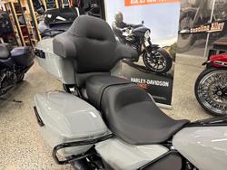 2025 Harley-Davidson Street Glide Ultra 117 (FLHXU) Touring Grey