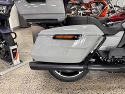 2025 Harley-Davidson Street Glide Ultra 117 (FLHXU) Touring Grey