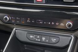 2025 Kia Carnival GT-Line HEV