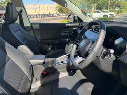 2025 MG ZS Essence Turbo ZS32 MY25 Dover White