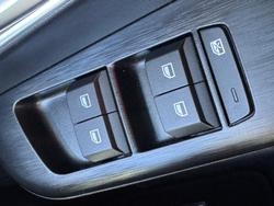 2025 MG ZS Essence Turbo ZS32 MY25 Dover White