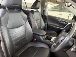 2019 Toyota RAV4 Cruiser 2WD