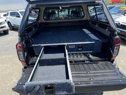 2017 NISSAN NAVARA ST-X (4x2)