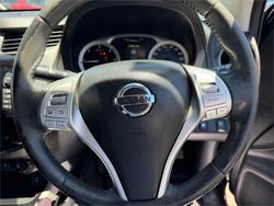 2017 NISSAN NAVARA ST-X (4x2)