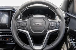 2025 Isuzu D-MAX LS-U+