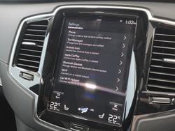 2022 Volvo XC90 B6 Inscription