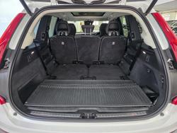 2022 Volvo XC90 B6 Inscription