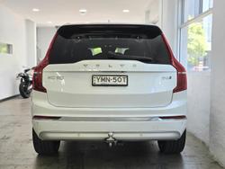 2022 Volvo XC90 B6 Inscription