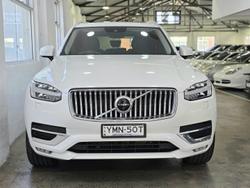2022 Volvo XC90 B6 Inscription
