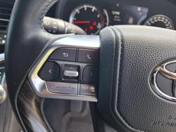 2024 Toyota Landcruiser Sahara