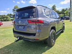 2024 Toyota Landcruiser Sahara