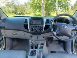 2006 Toyota Hilux SR5