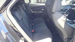 2023 Peugeot e-2008 GT