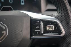 2025 MG MGS5 EV Essence 49