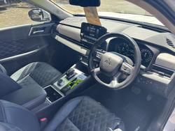 2024 Mitsubishi Outlander PHEV Exceed