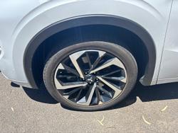 2024 Mitsubishi Outlander PHEV Exceed