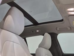 2022 Volvo XC40 Plus B4