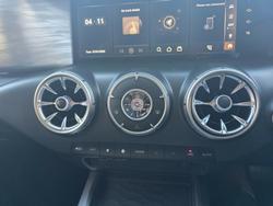 2025 GWM Tank 300 Lux