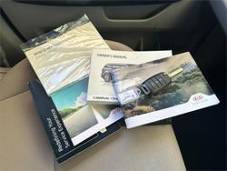 2020 Kia Carnival S YP MY20 Clear White