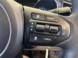 2020 Kia Carnival S YP MY20 Clear White