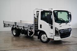 2025 Isuzu Nlr 45-150 Dt D34 Mwb Tray Pack NLR 45-150 AMT MWB Tray Pack