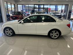 2012 Mercedes-Benz C-Class C200 BlueEFFICIENCY W204 MY12 Polar White