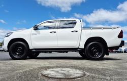 2021 Toyota Hilux SR GUN126R 4X4 Dual Range Glacier White