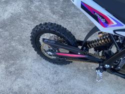 2025 Sur-ron 2025 SUR-RON ELECTRIC HYPER BEE Pink