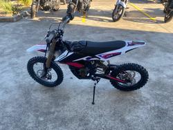 2025 Sur-ron 2025 SUR-RON ELECTRIC HYPER BEE Pink