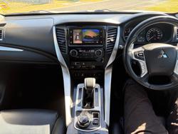 2017 Mitsubishi Pajero Sport Exceed