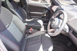 2025 MINI Aceman JCW E Favoured