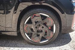 2025 MINI Aceman JCW E Favoured