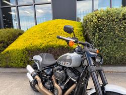 2024 HARLEY-DAVIDSON FXFBS FAT BOB (114) Grey