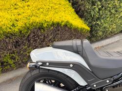 2024 HARLEY-DAVIDSON FXFBS FAT BOB (114) Grey
