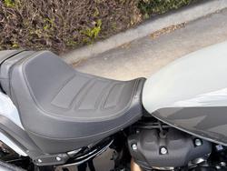 2024 HARLEY-DAVIDSON FXFBS FAT BOB (114) Grey